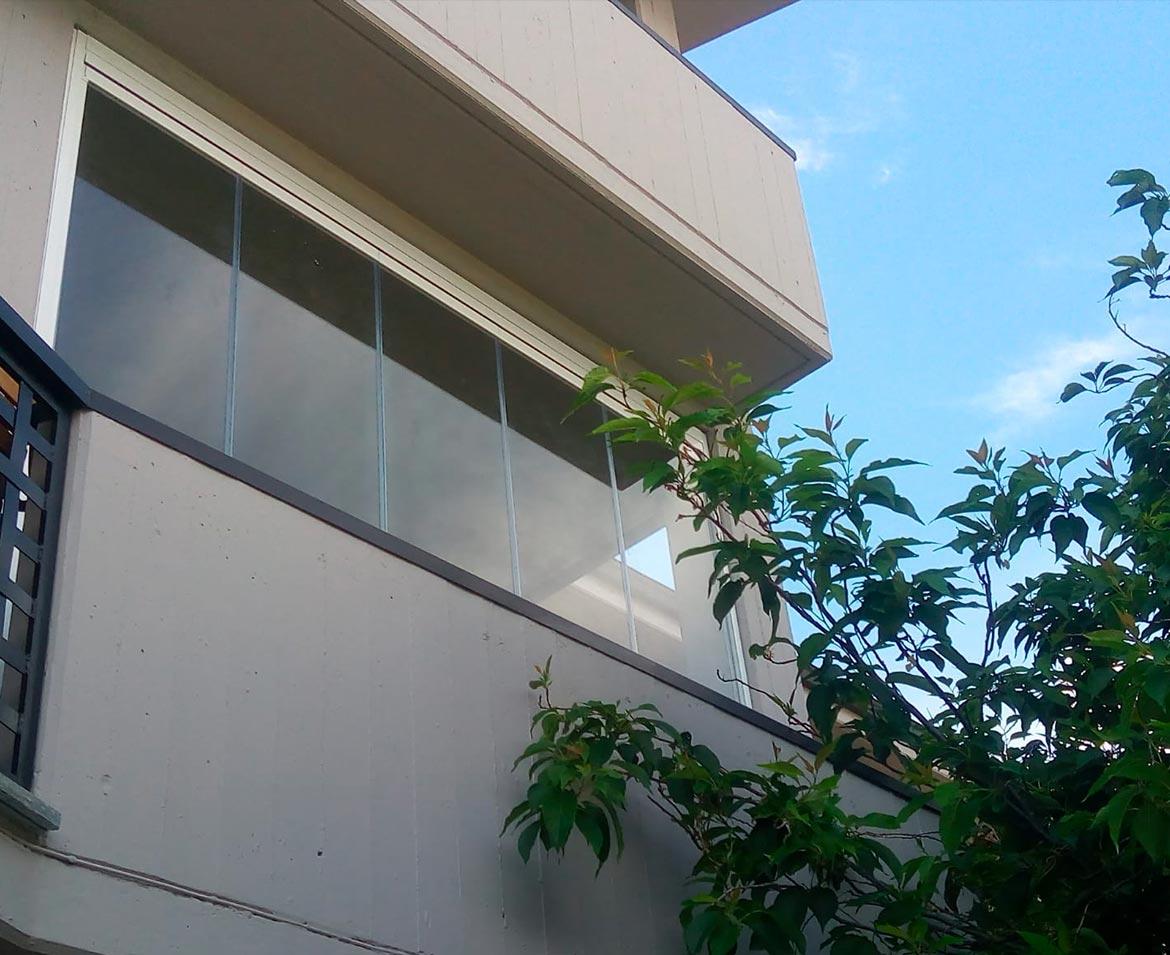 Balcone con vetrate aosta