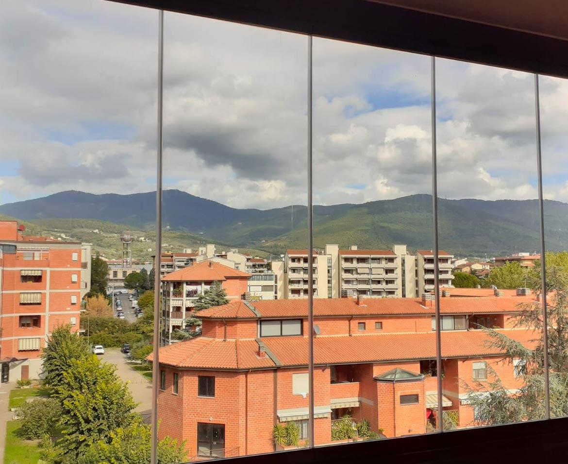 Balcone con vetrate arezzo