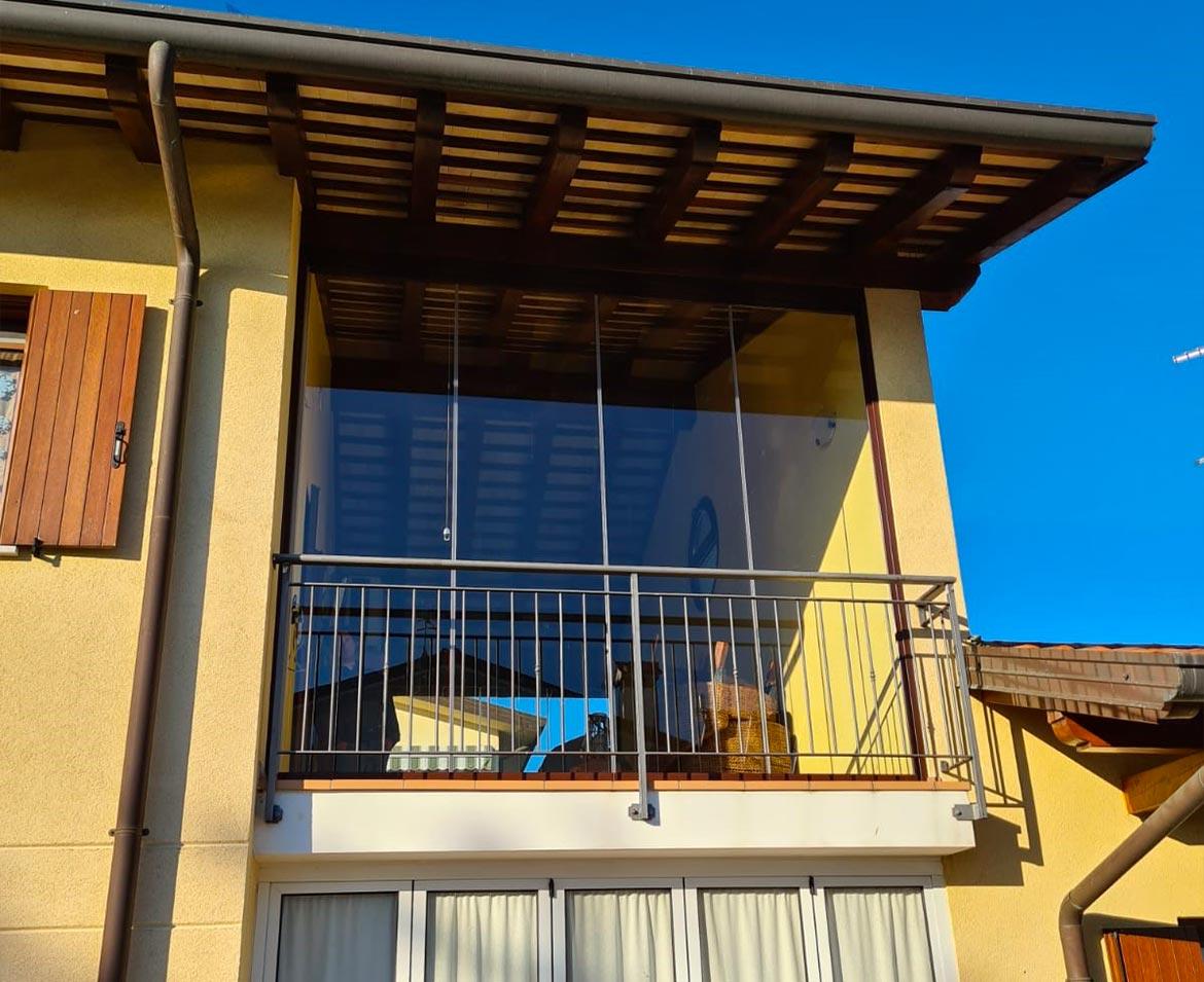 Balcone con vetrate gorizia