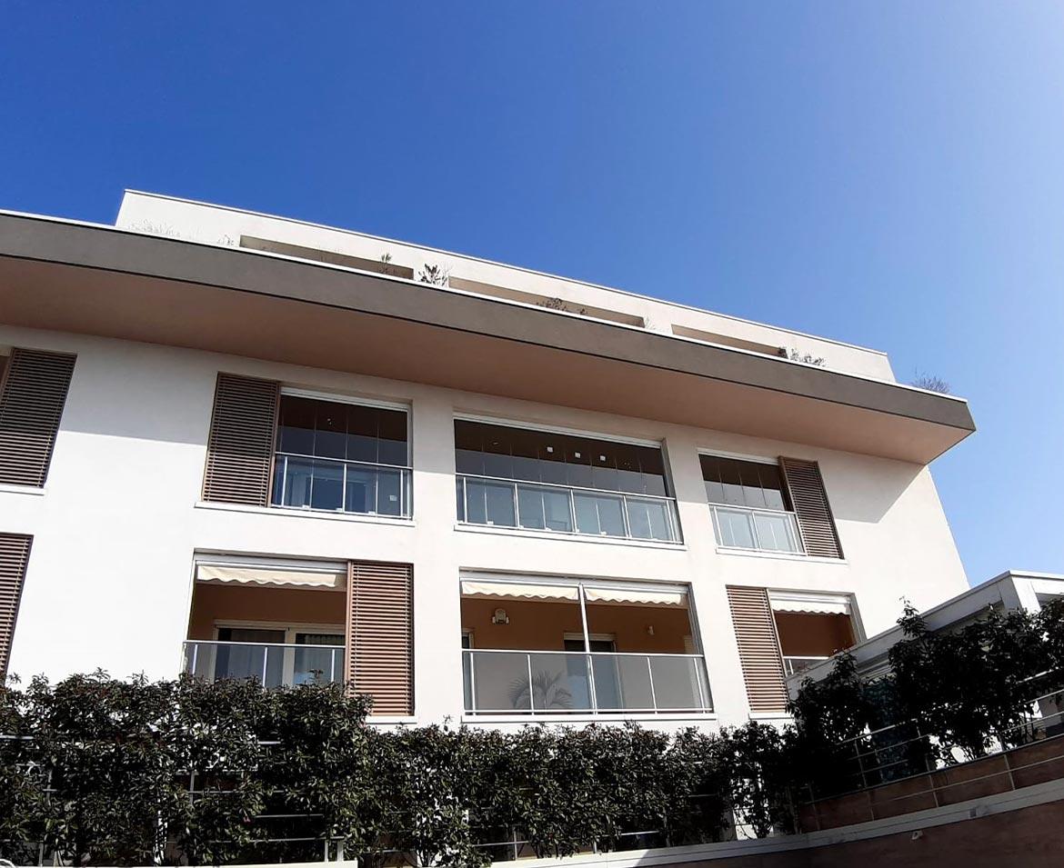 Balcone con vetri scorrevoli barletta