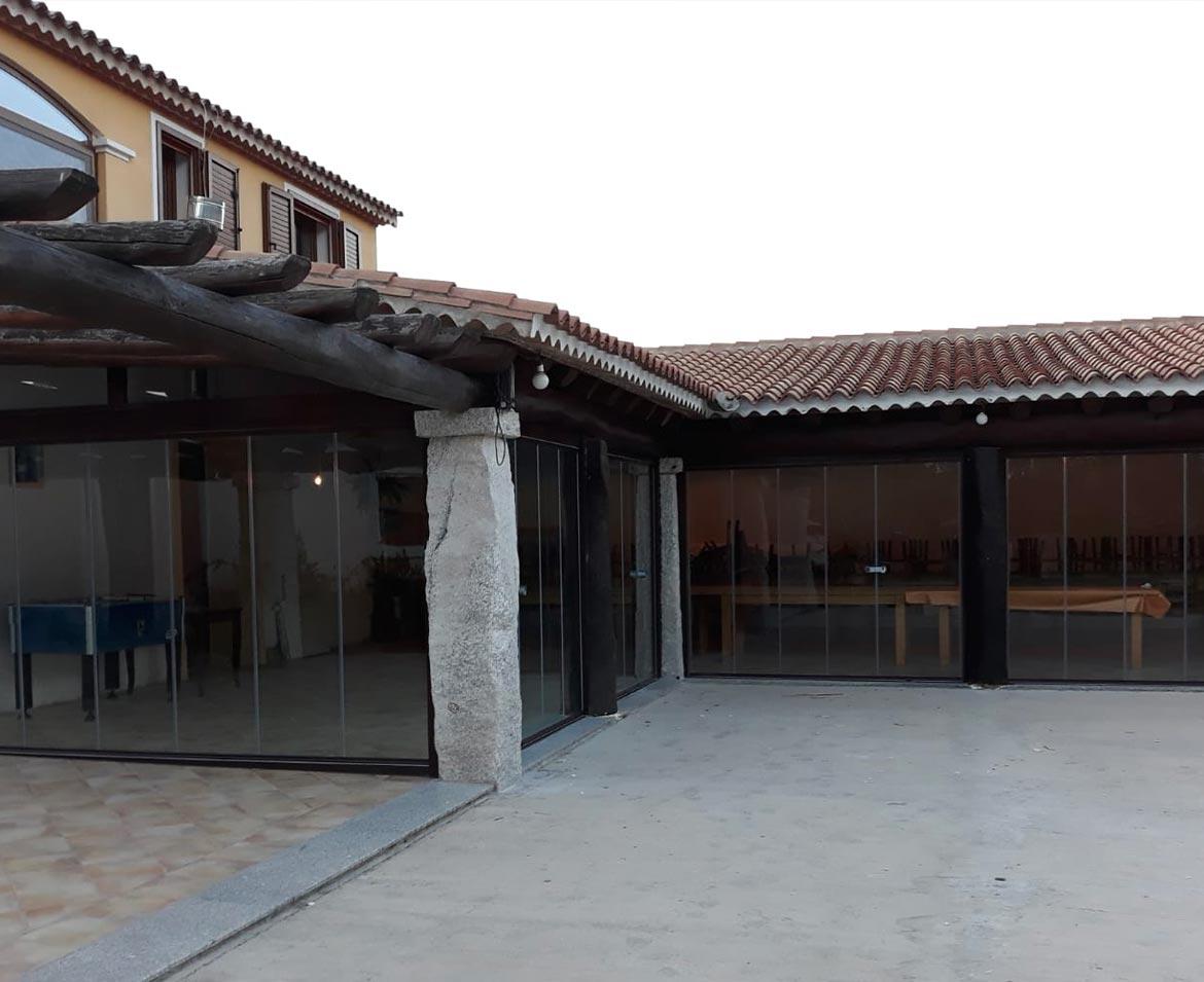 Porticato con vetrate ogliastra