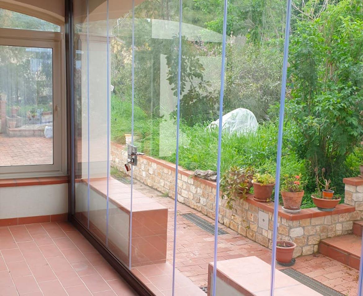 Portico con vetrate panoramiche caltanissetta