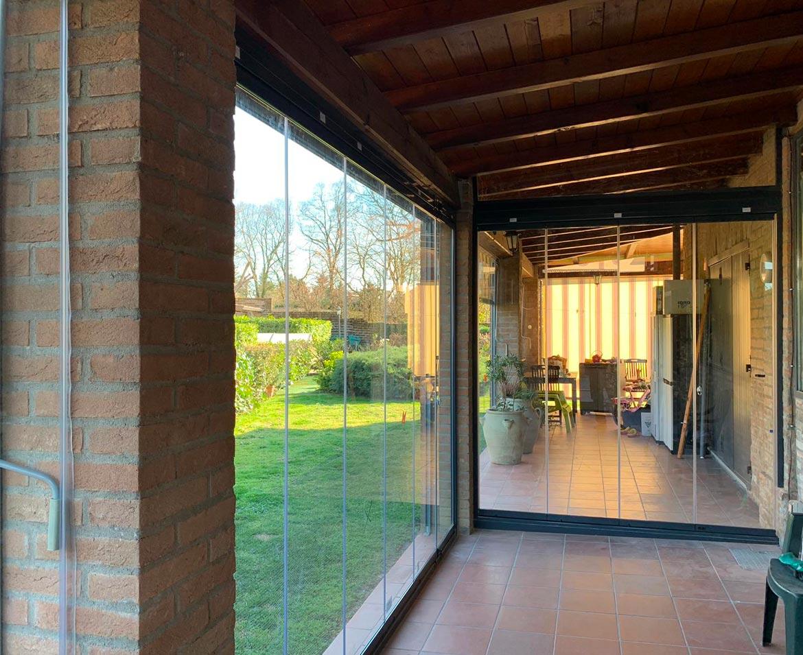 Portico con vetrate parma