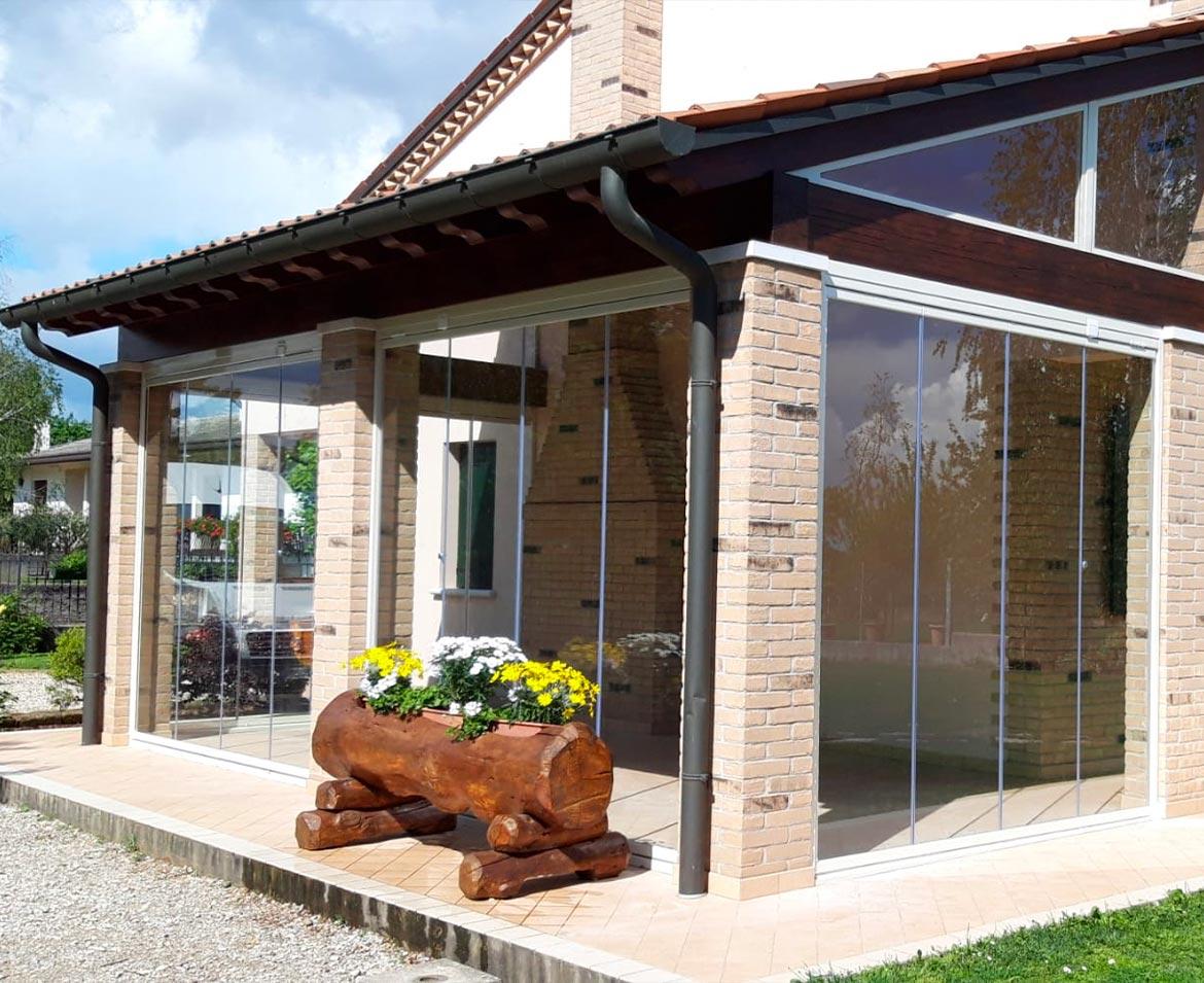 Terrazza chiusa da vetri treviso