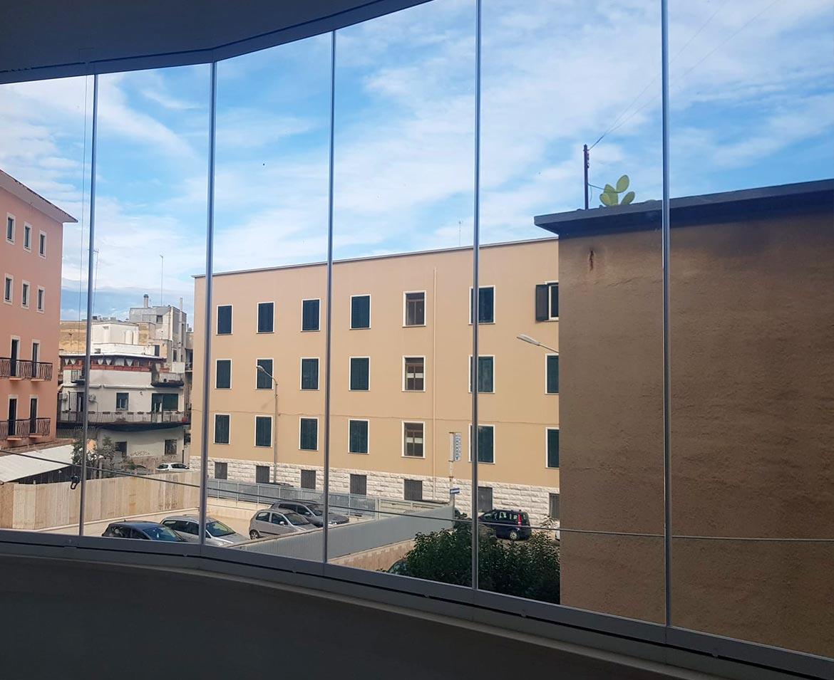 Terrazza con vetrate barletta andria terni