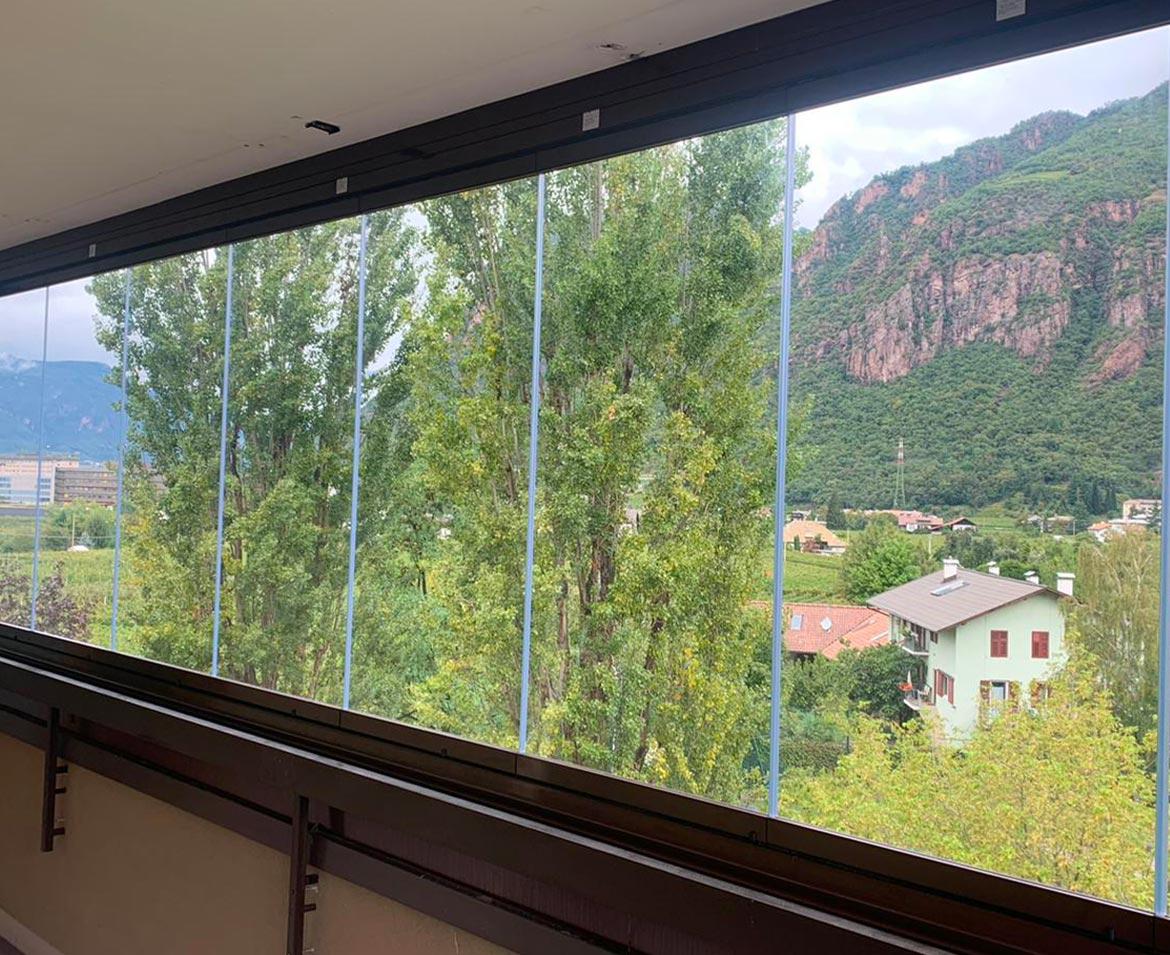 Terrazza con vetrate bolzano