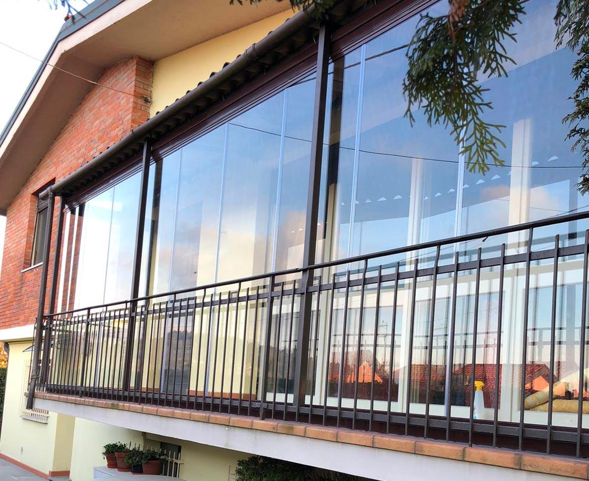 Terrazza con vetrate varese