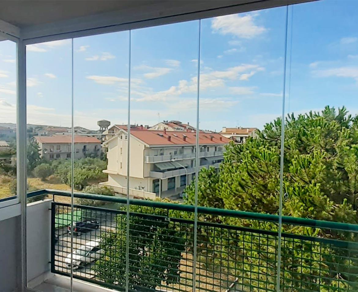 Terrazzo con vetrate chieti