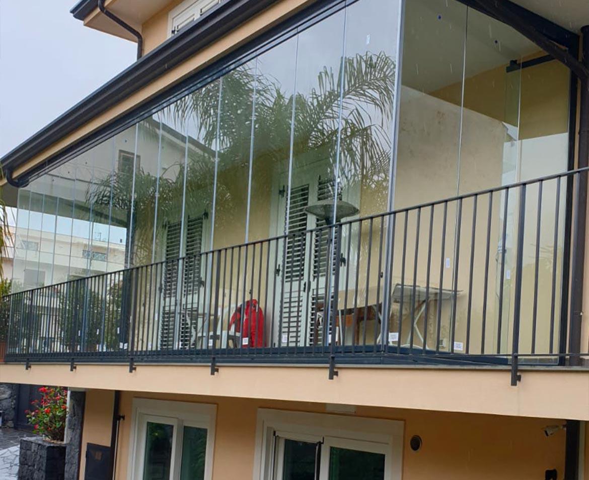 Vetrata scorrevole in casa privata enna